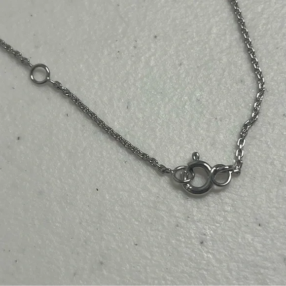 $3,550 Louis Vuitton LV Volt One Small Pendant 18-K White Gold Diamond Necklace - Picture 6 of 11